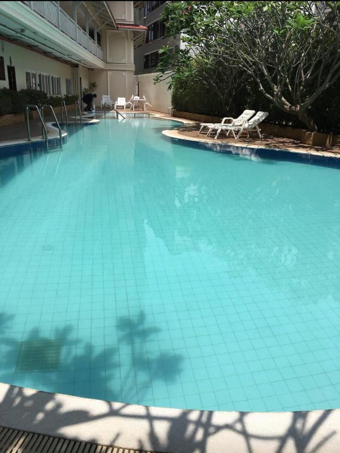 Baan Klang Condo Hotel HHQ Esterno foto