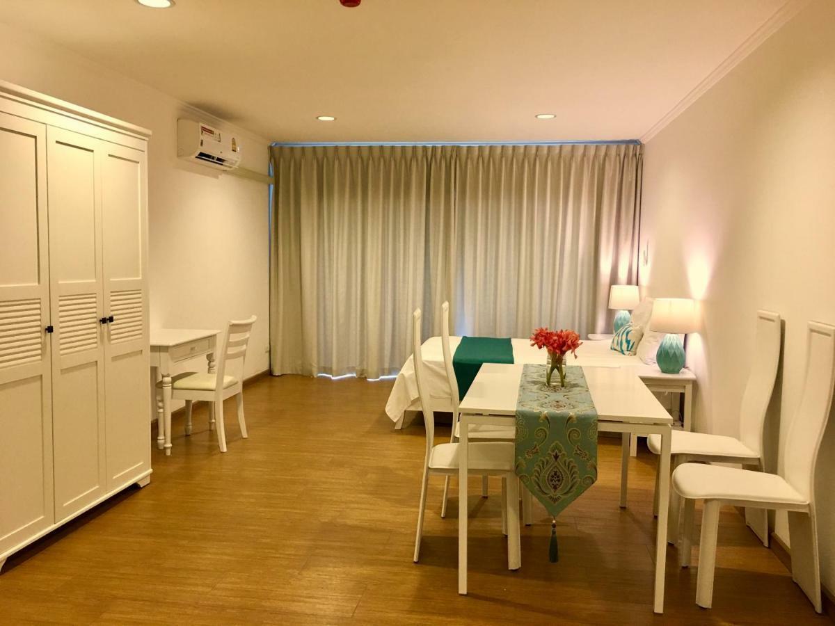 Baan Klang Condo Hotel HHQ Esterno foto
