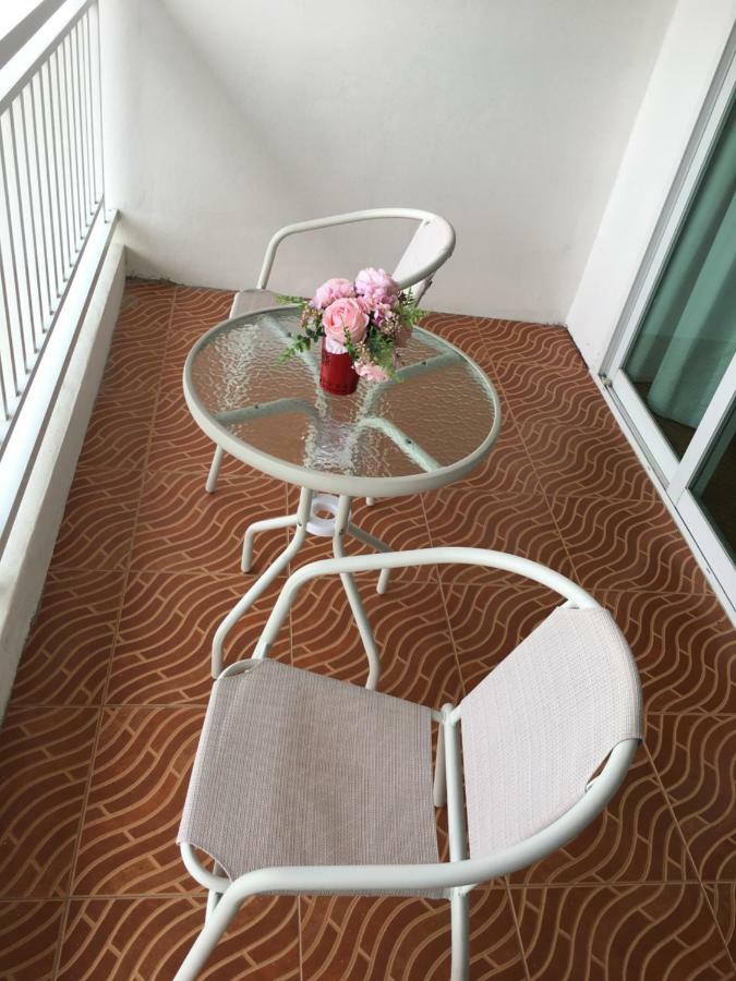 Baan Klang Condo Hotel HHQ Esterno foto