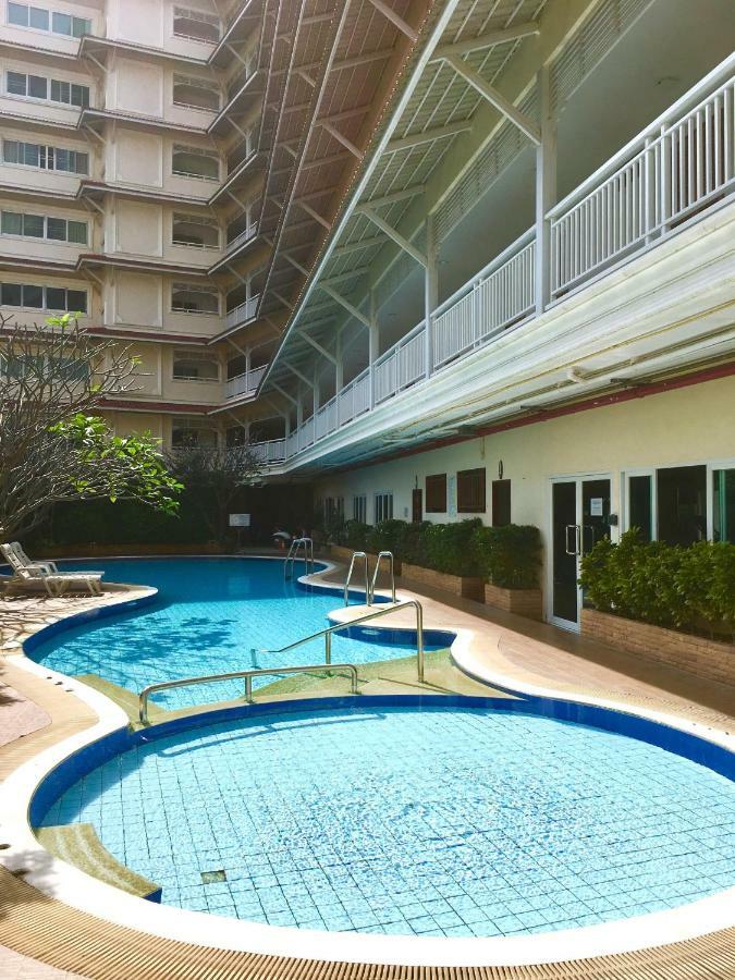 Baan Klang Condo Hotel HHQ Esterno foto